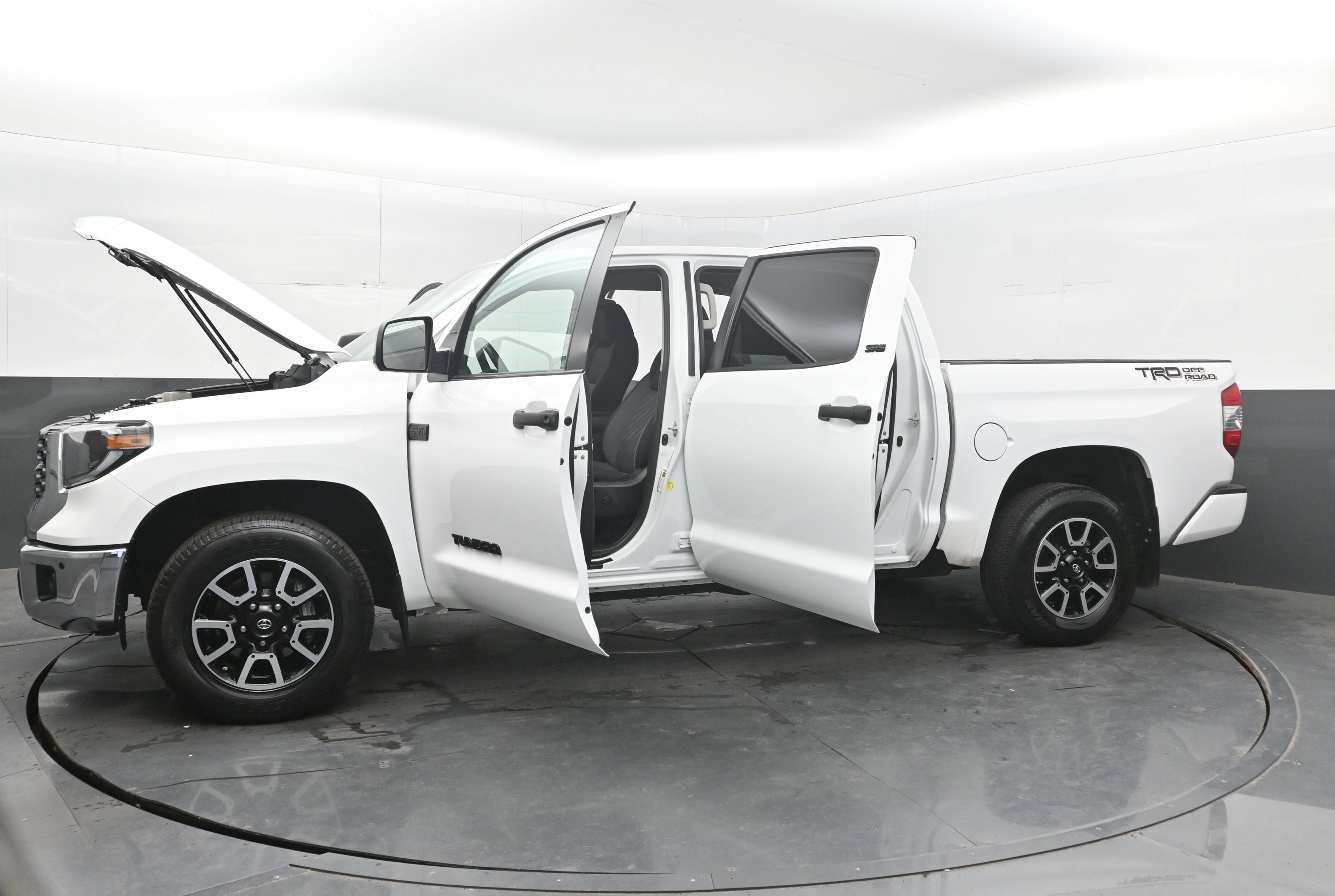 2021 Toyota Tundra 2WD SR5