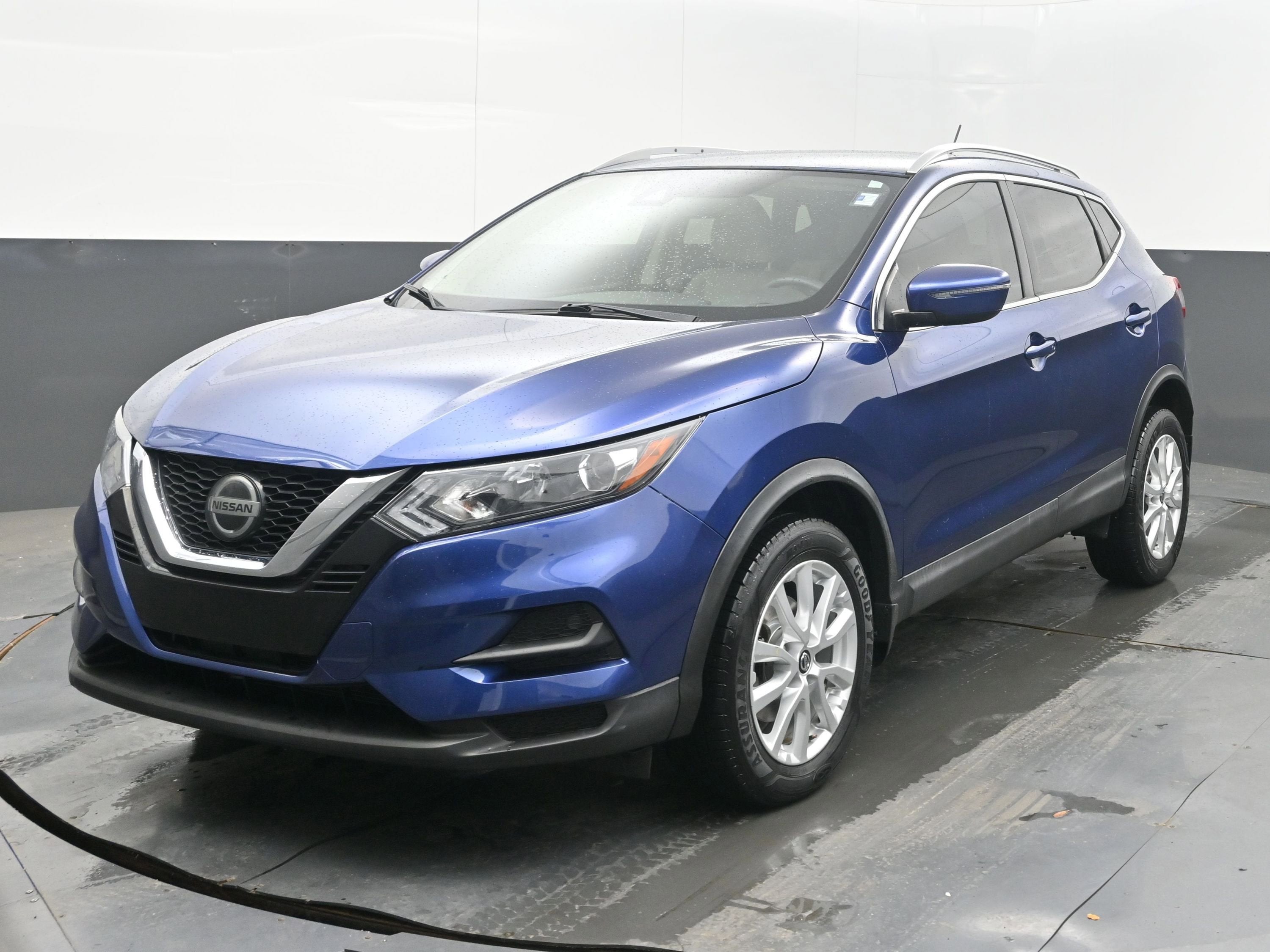 2020 Nissan Rogue Sport SV