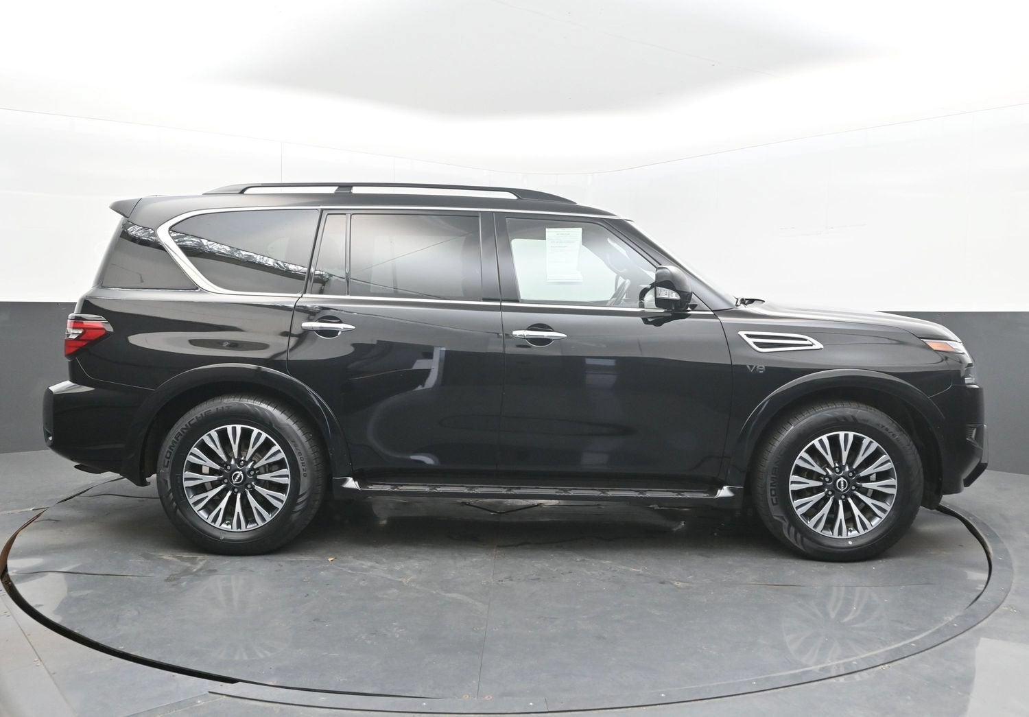 2022 Nissan Armada SL