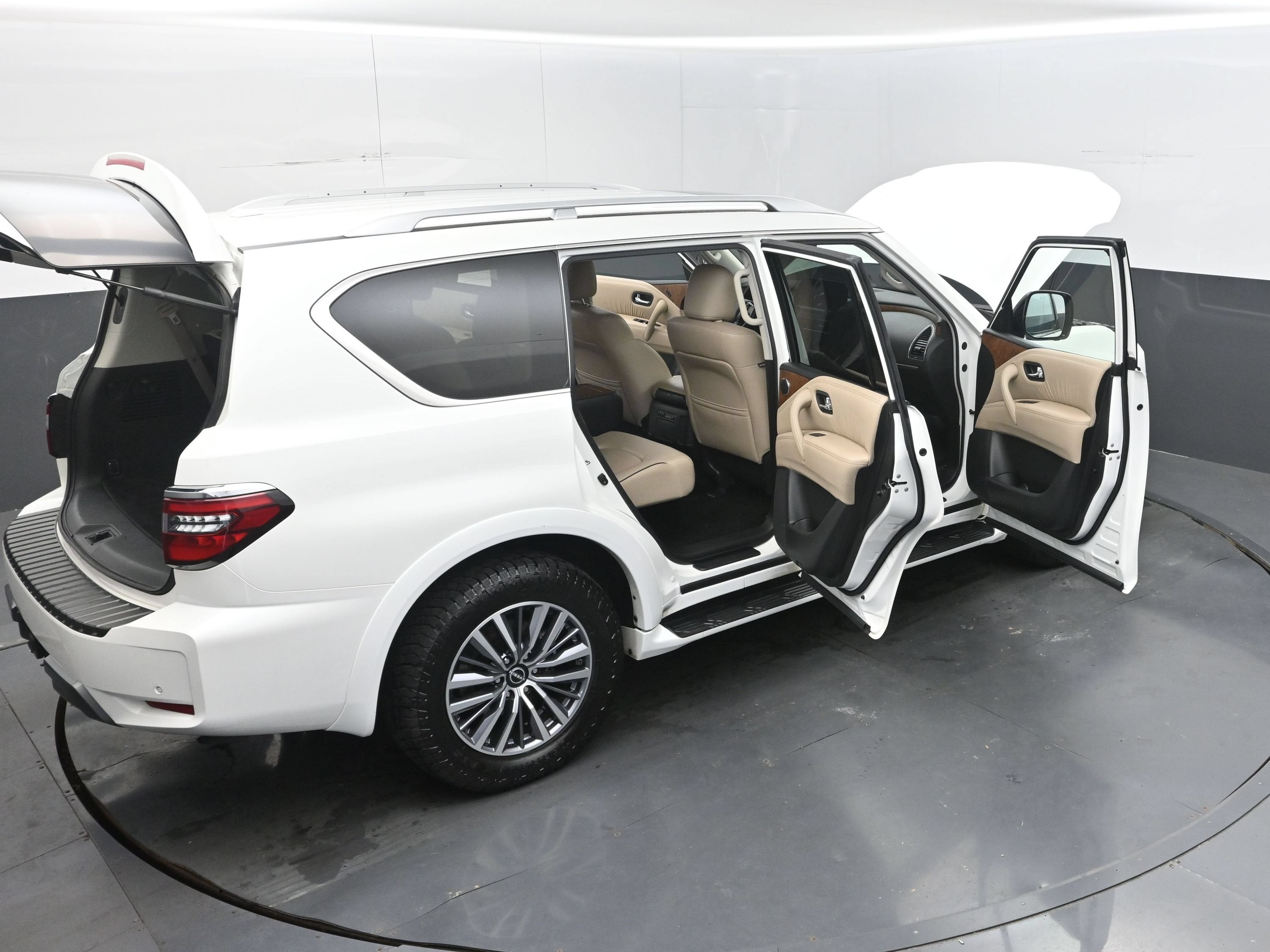 2024 Nissan Armada SL