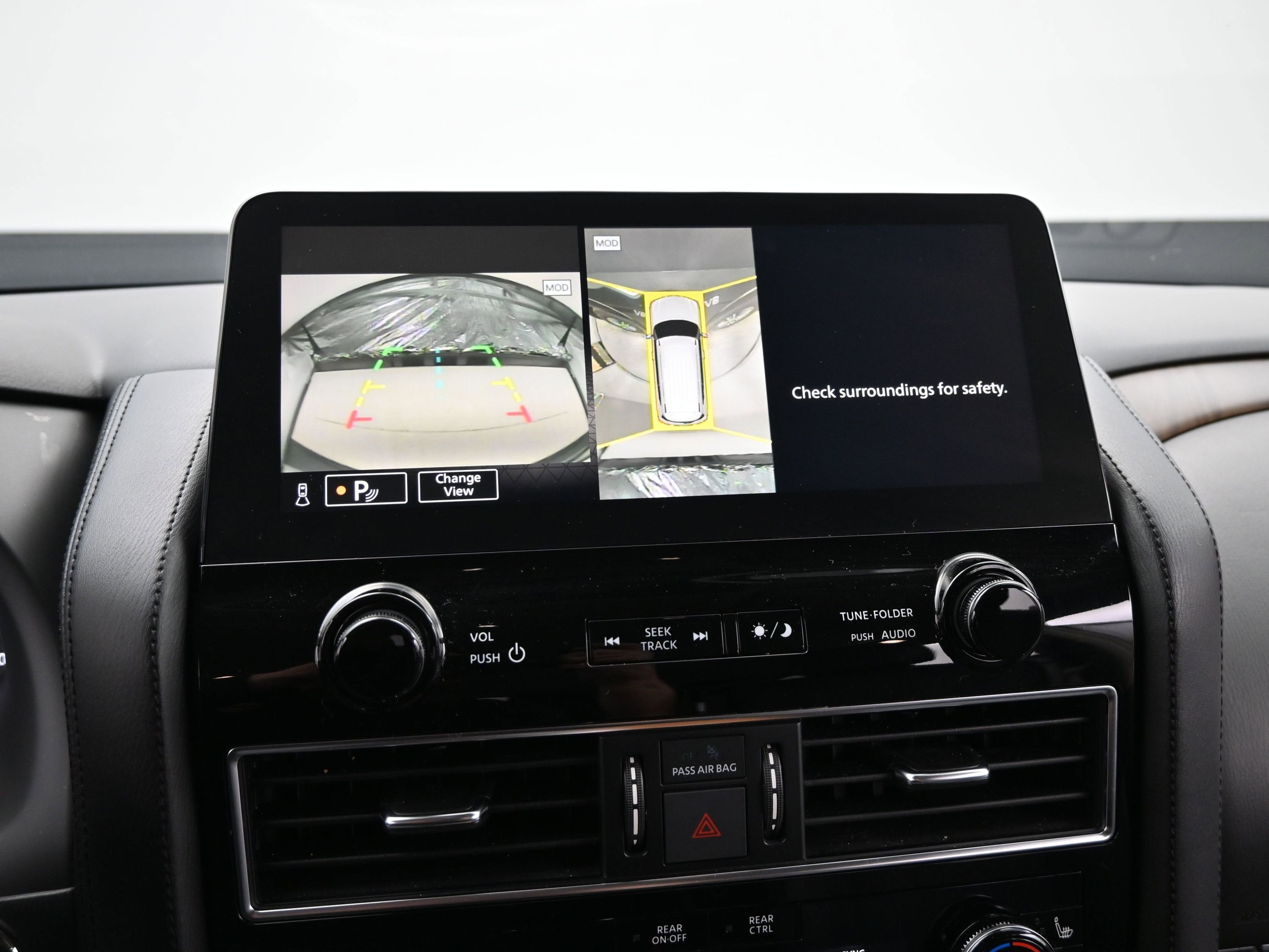 2022 Nissan Armada SL