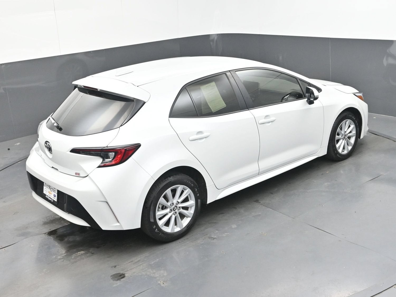 2025 Toyota Corolla Hatchback SE