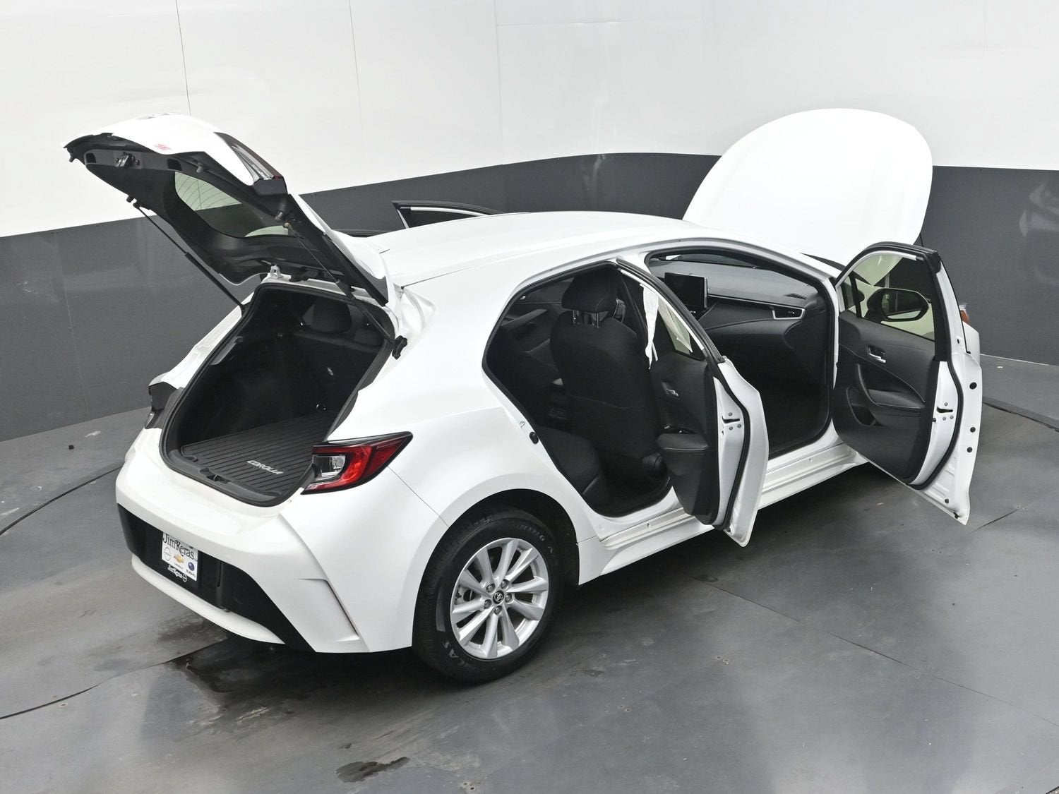 2025 Toyota Corolla Hatchback SE
