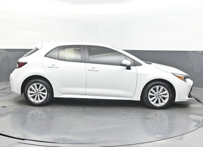 2025 Toyota Corolla Hatchback SE