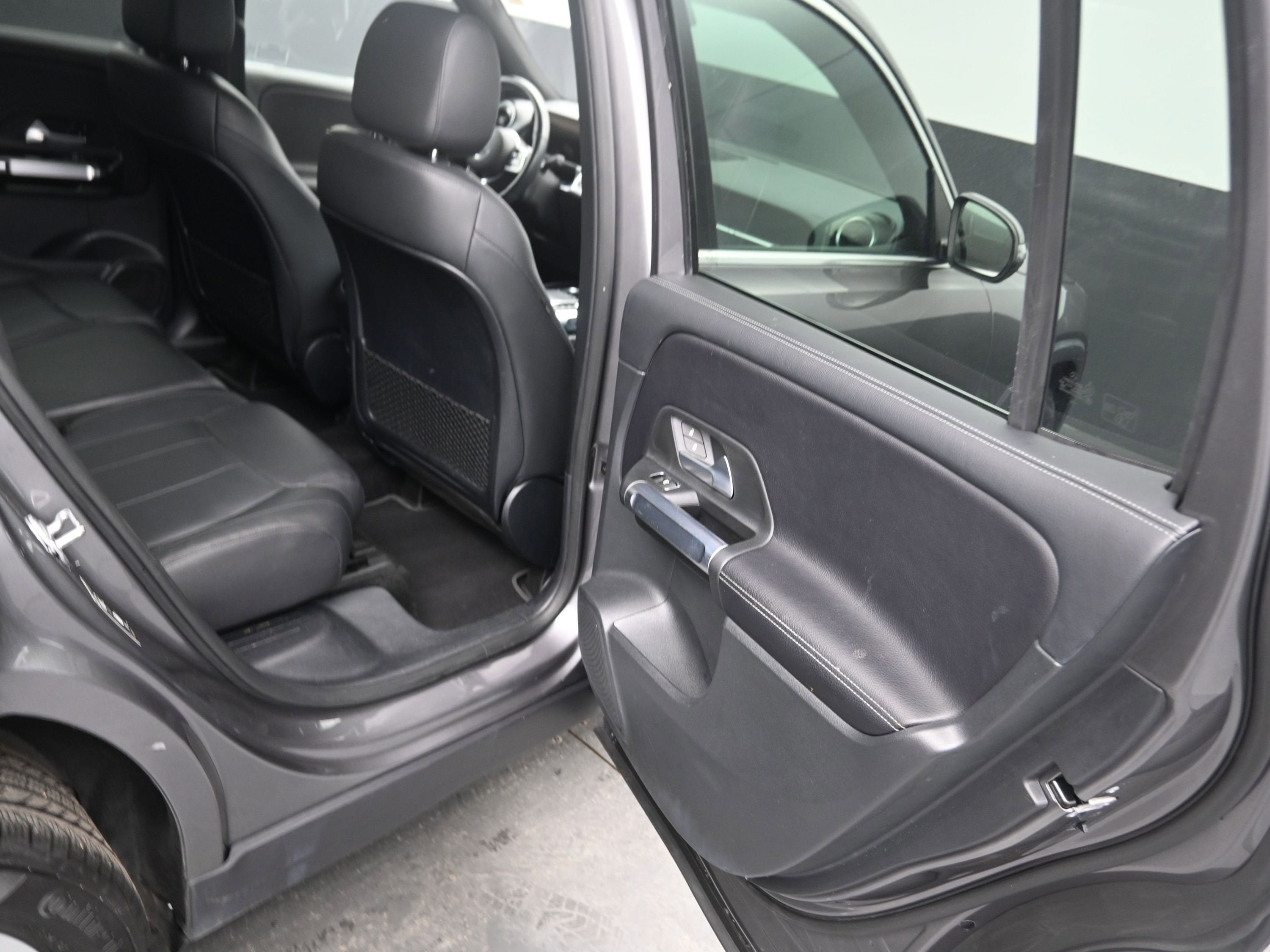 2023 Mercedes-Benz GLB GLB 250