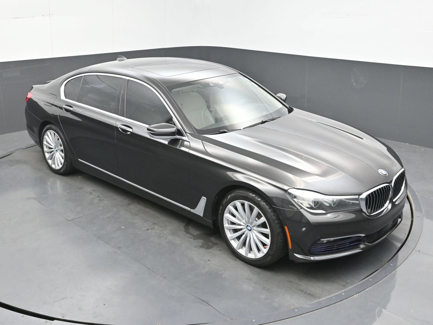 2017 BMW 7 Series 740i xDrive