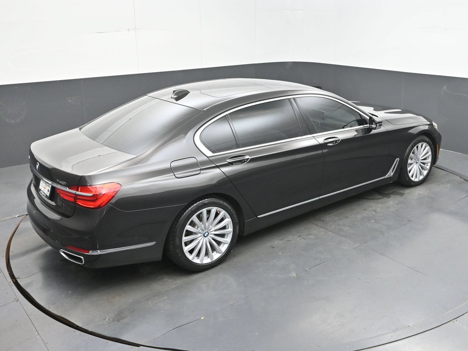 2017 BMW 7 Series 740i xDrive