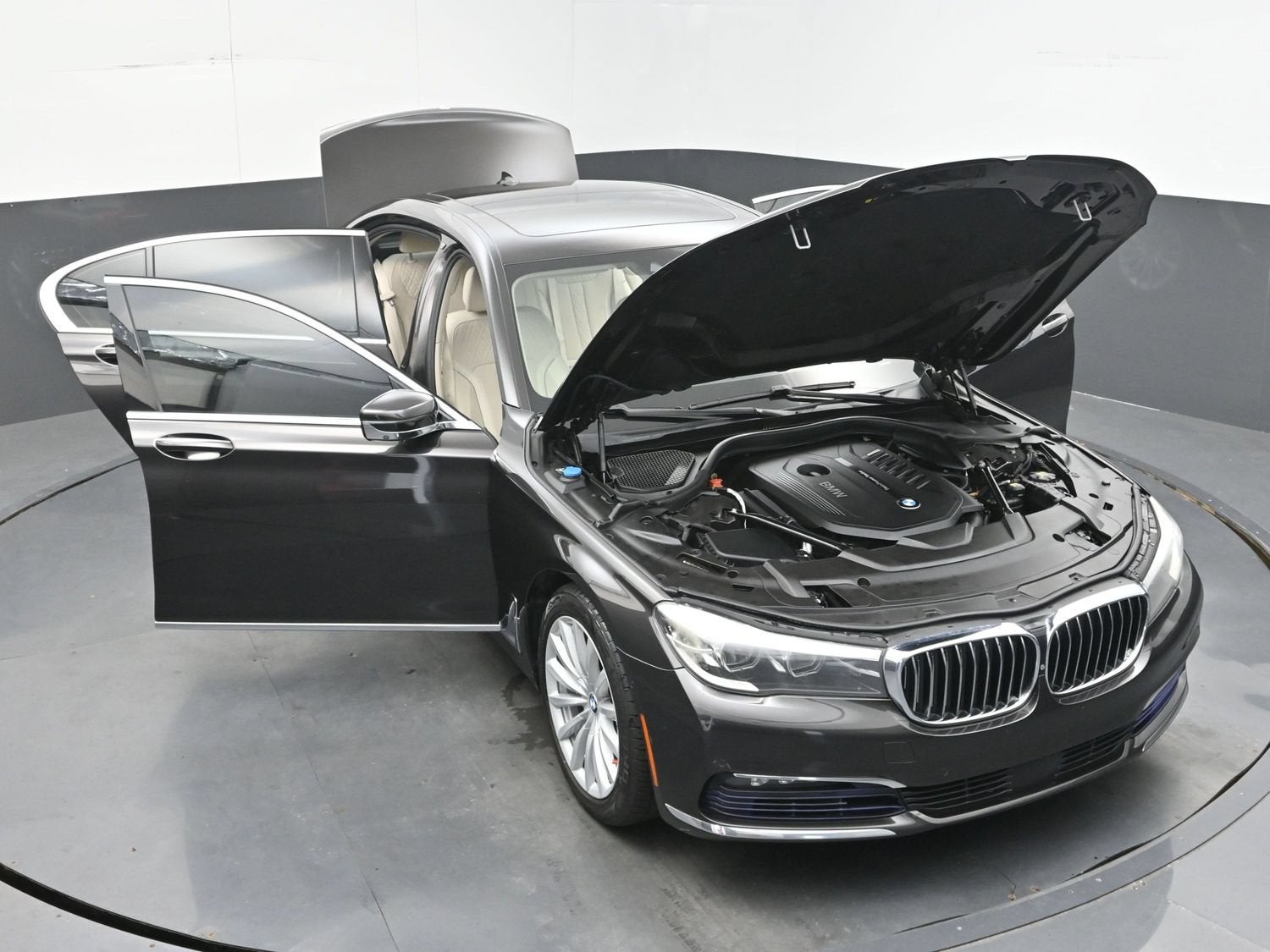 2017 BMW 7 Series 740i xDrive