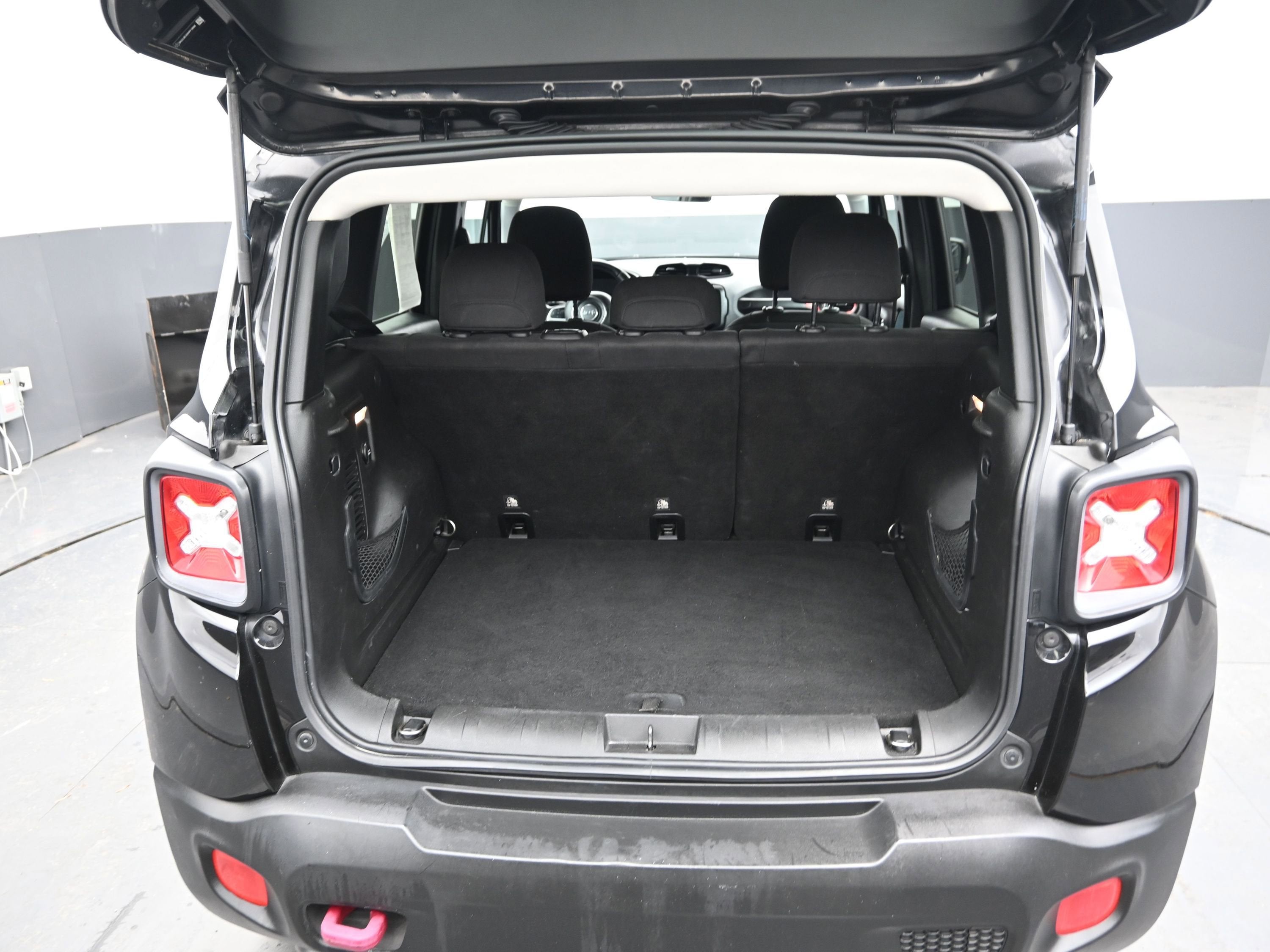 2017 Jeep Renegade Trailhawk