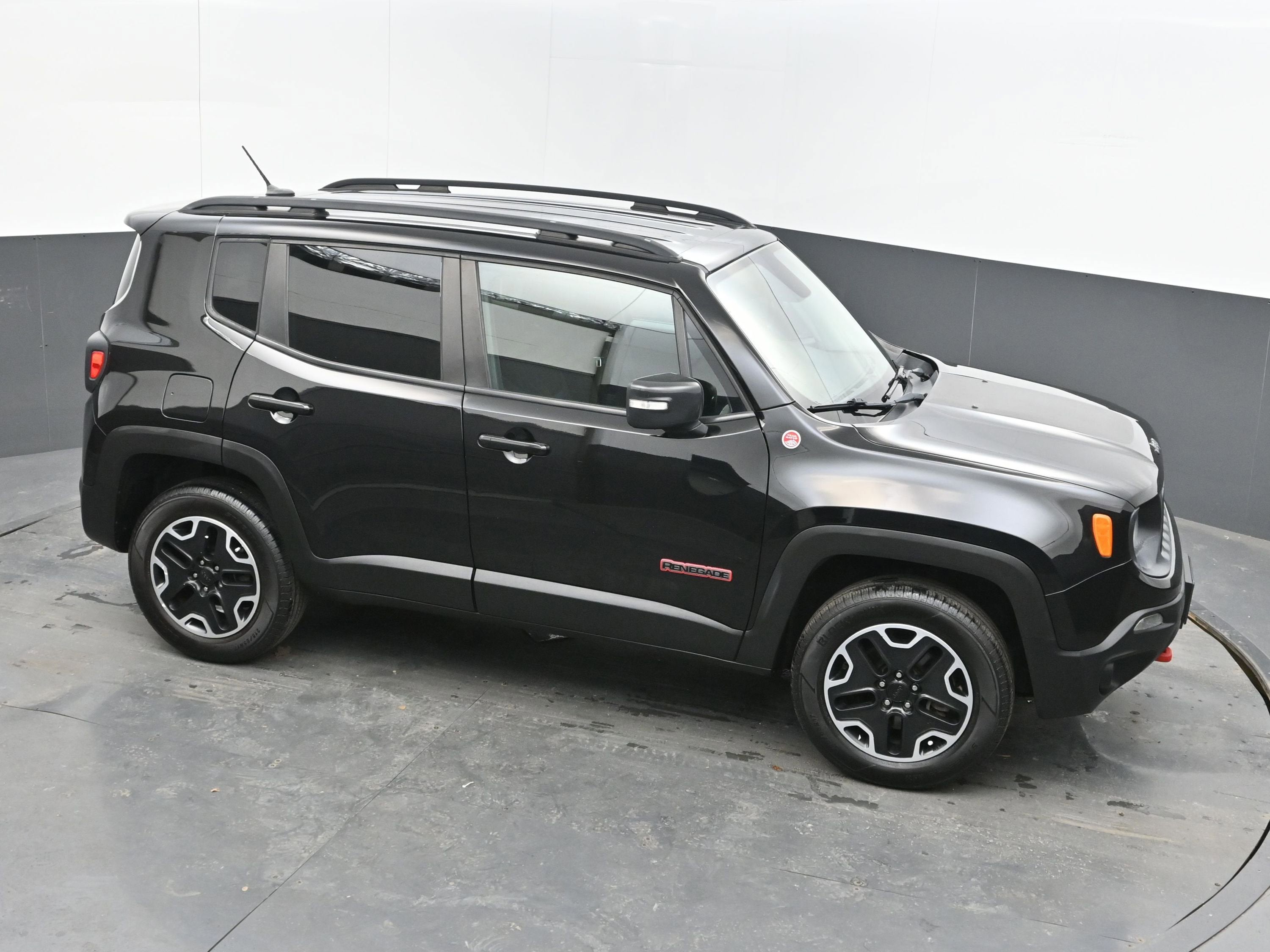 2017 Jeep Renegade Trailhawk
