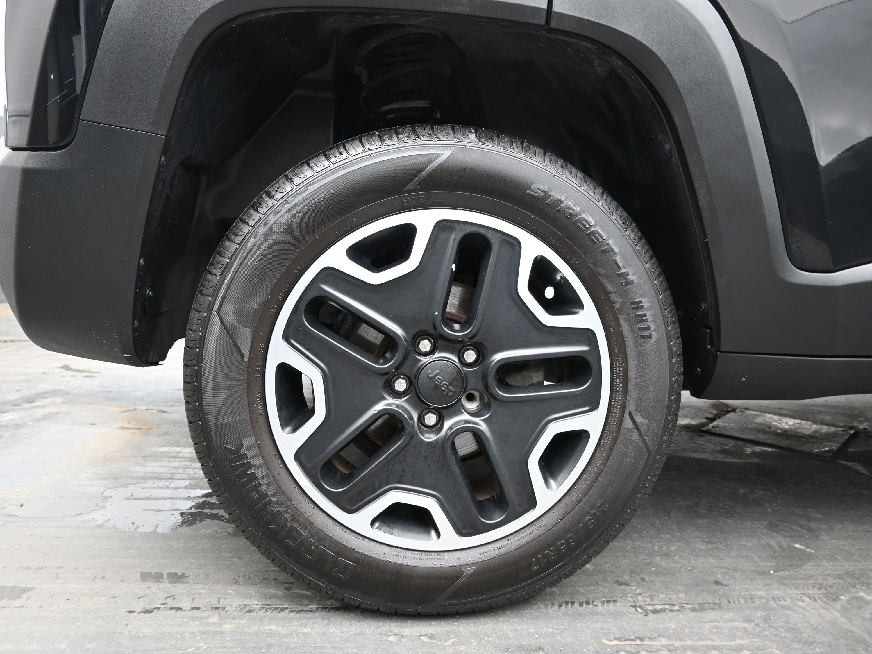 2017 Jeep Renegade Trailhawk